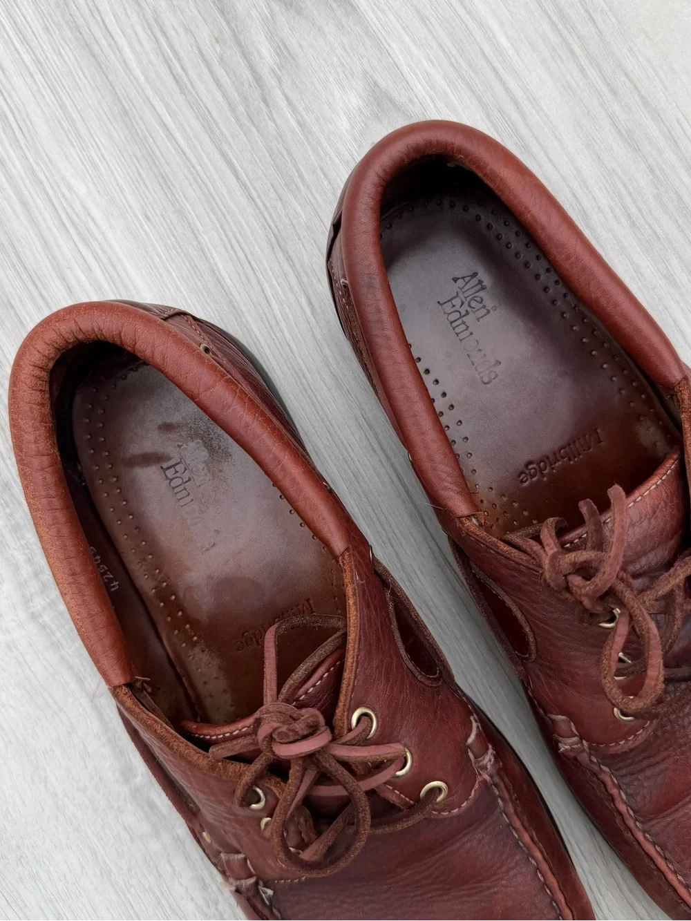 Allen Edmonds premium leather boat shoes